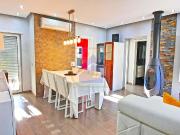 Apartamento T2 Remodelado com Acabamentos de Elevado...