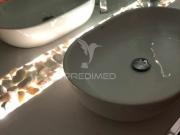 Apartamento T2 remodelado com logradouro na Ajuda