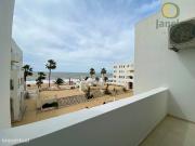 Apartamento T2 Remodelado com Vista Mar em Quarteira A...