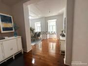 Apartamento T2 remodelado de traça antiga em Arroios