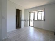 Apartamento T2 Remodelado, Elevador e Varanda próximo à...