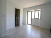 Apartamento T2 Remodelado, Elevador e Varanda próximo à...