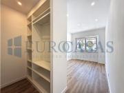 Apartamento T2 remodelado em Alverca, Vila Franca de...