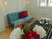 Apartamento T2 Remodelado, Equipado, Mobilado e com...