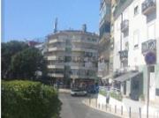Apartamento T2 remodelado na Penha França Lisboa com...