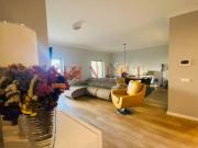 Apartamento T2 Remodelado Quinta Beloura Com Terraço E...