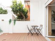 Apartamento T2 Renovado com Terraço na Pontinha 69m²...