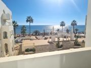 Apartamento T2 renovado com vista mar e garagem Quarteira