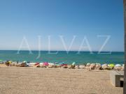 Apartamento T2 Renovado e com Vista Mar em Quarteira