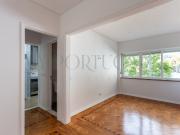 Apartamento T2 Renovado em Benfica