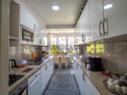 Apartamento T2 Renovado em Carcavelos Zona sossegada, a...