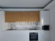 Apartamento T2 renovado em Quarteira