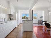 Apartamento T2 renovado localizado em zona central de...