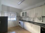 Apartamento T2 Renovado na Costa da Caparica