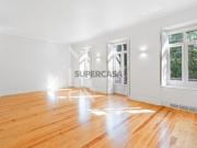 Apartamento T2 renovado no centro de Sintra