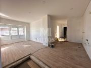 Apartamento T2 renovado para venda em Darque Viana do...