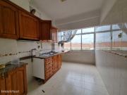 Apartamento T2 em Carnaxide