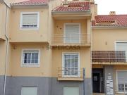 Apartamento T2 Duplex em São Bernardino