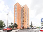 Apartamento T2, Santo António Dos Cavaleiros e Frielas,...