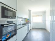 Apartamento T2 So Joo de Vr Novo sem varandas
