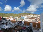 Apartamento T2 totalmente remodelado em Sesimbra