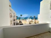 Apartamento T2 Totalmente Remodelado na Primeira Linha...