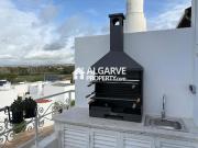 Apartamento T2 totalmente renovado em zona tranquila...