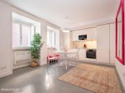 Apartamento T2 triplex na Baixa de Lisboa