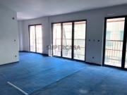 Apartamento T2, varanda e vista rio, em Alcantara Apartamento T2, varanda e vista rio, em Alcantara