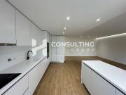 Apartamento T2 Venda em Águas Livres,Amadora 114m² Águas...