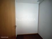 Apartamento T2 venda em Rua Antero Freixieiro, Oliveira...