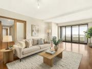 Apartamento T2 virado a poente com vista mar