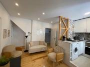 Apartamento T2 zona Setúbal R/C com recheio completo