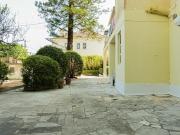 Apartamento T3+1 em Lisboa