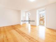 Apartamento T3+1 com Varanda nos Anjos, Lisboa