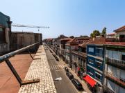 Apartamento T3+1 Duplex com Terraço na Rua do Heroísmo