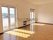 Apartamento T3+1 Duplex para comprar / alugar em Coimbra