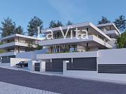 Apartamento T3+1, em condomínio fechado, com piscina...