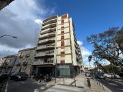 Apartamento T3+1 para arrendamento junto à Praça de...