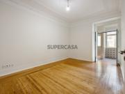 Apartamento T3+1 reabilitado nas Avenidas Novas