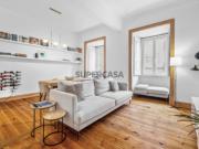 Apartamento T3+1 renovado, próximo da Alameda Afonso...