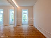 Apartamento T3+1 todo renovado na Alexandre Herculano