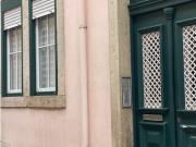 Apartamento T3+2 Esq.+ Drt com Jardim na Estrela