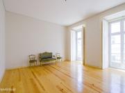 Apartamento T3 /165m2 * 2 Sutes * Ptio exclusivo * Garagem