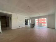 Apartamento T3 + 2 lugares de garagem
