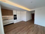 Apartamento T3 a estrear, com 2 frentes, 2 wc, varandas...