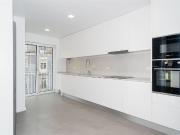 Apartamento T3 a estrear com 2 lugares de garagem Centro...