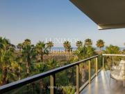 Apartamento T3 à venda com acesso direto à praia dos...