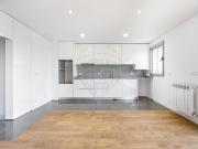 Apartamento T3 à venda em Andorinhas