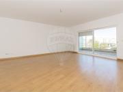 Apartamento T3 à venda em Fórum Oeiras